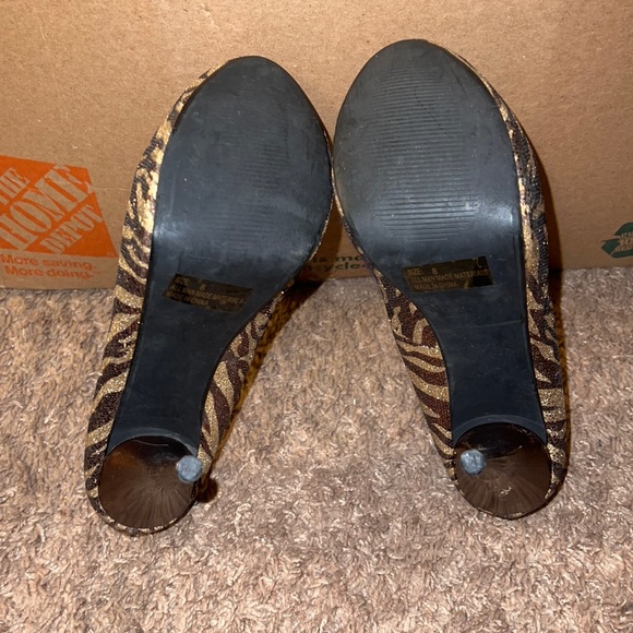 Brown and gold glitter heels, lightly worn - Picture 2 of 4